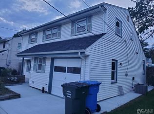 118 Michael St, Iselin, NJ 08830