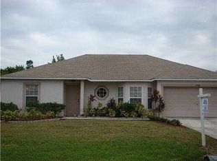 450 SW Molloy St, Port Saint Lucie, FL 34984