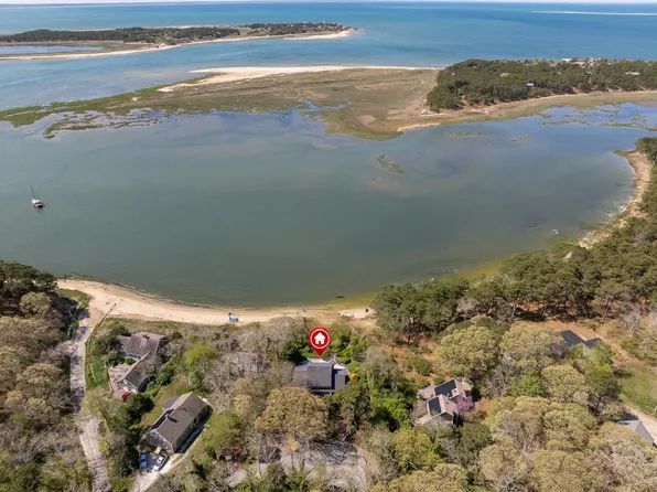 15 Hidden Valley Way, Wellfleet, MA 02667
