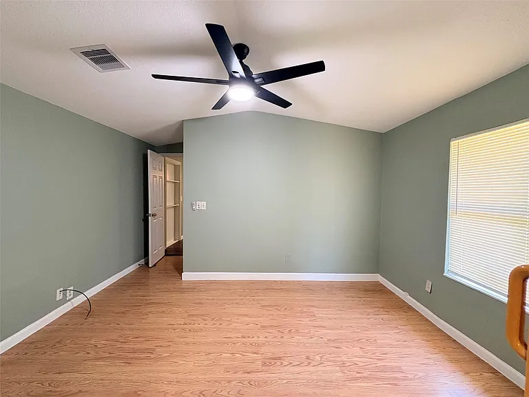17807 Dean Ct — Photo 24