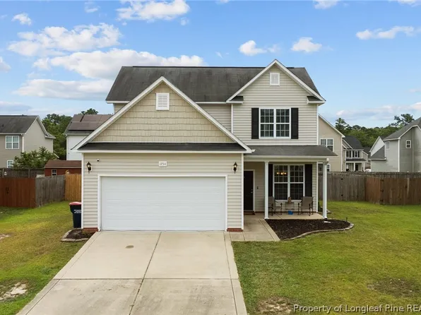 1754 Cherry Point Dr, Fayetteville, NC 28306