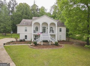 115 Hazelridge Ln, Sharpsburg, GA 30277
