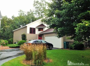 5710 Birch Trl, Shoreview, MN 55126