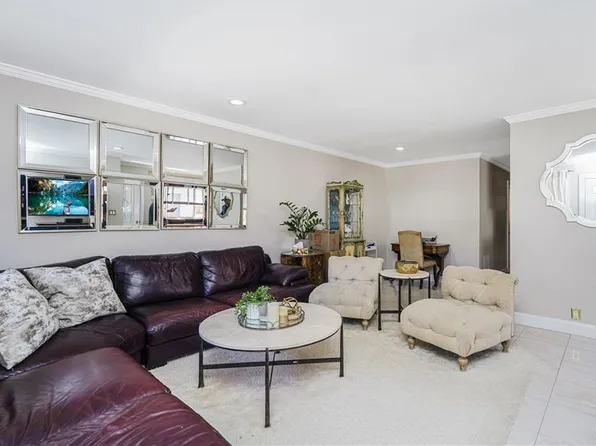 2763 East 65th Street image 14 of 30