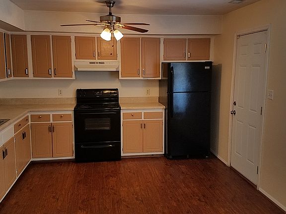 4th image of 1626 Corprew Ave