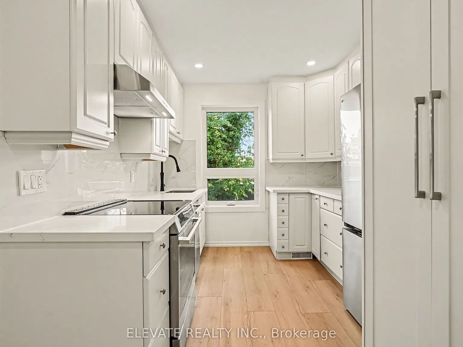 4 bed, $3,850 — Photo 4