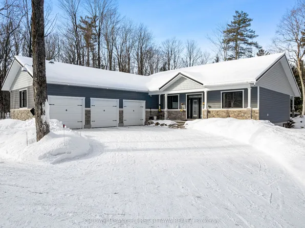 155 Maplebush Trl, Drummond/north Elmsley, ON K7H 3C7