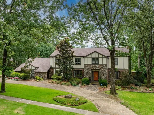 263 Pleasant Valley Dr, Little Rock, AR 72212