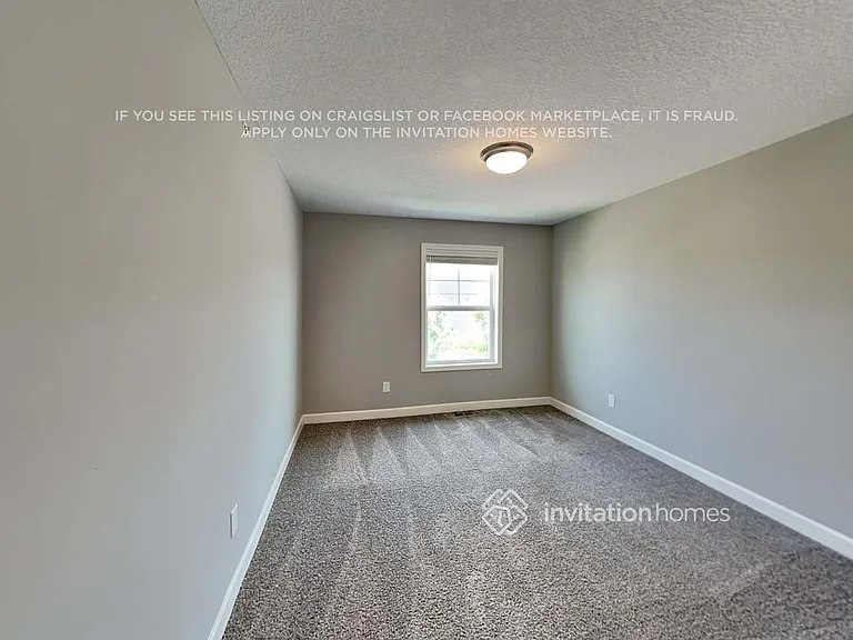 1258 Upper 142nd St E — Photo 12