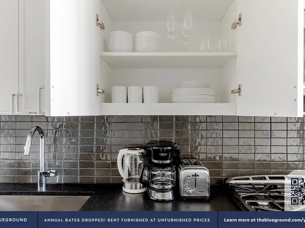 435 West 31st Street image 8 of 35