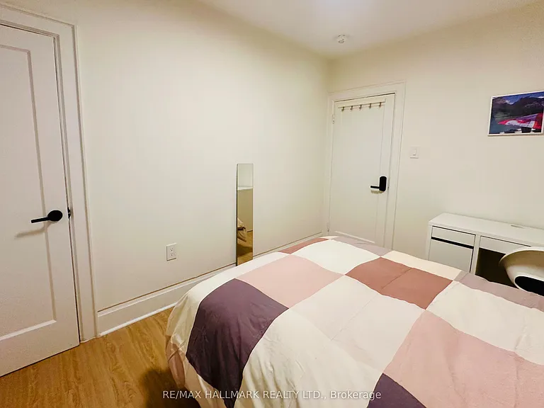 597 Saint Clair Ave W #8 — Photo 11