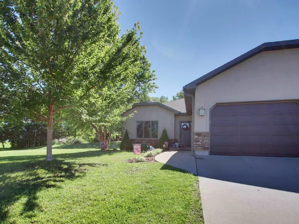 3020 Genevieve Dr, Quincy, IL 62305