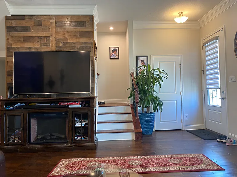 170 Seneca Pl — Photo 11