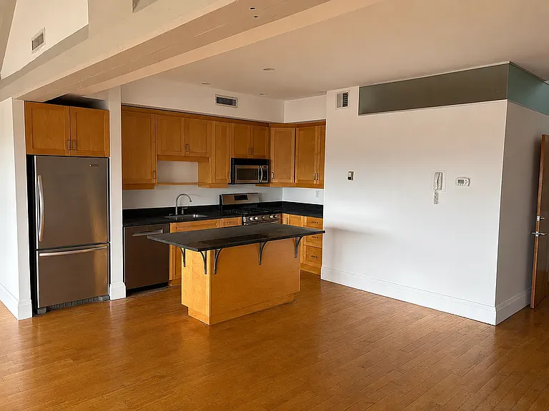 535 Dean St #913 — Photo 3
