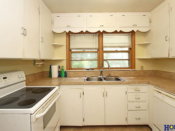 5th image of 5120 Linden St