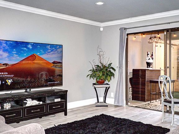 3rd image of 449 Alberto Way Unit C140