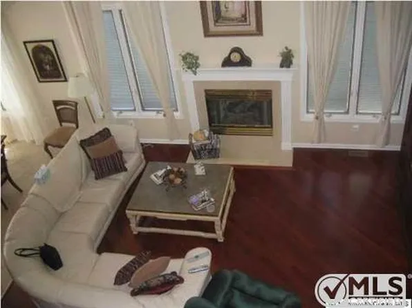 9 Inverness Ct, Holmdel, NJ 07733