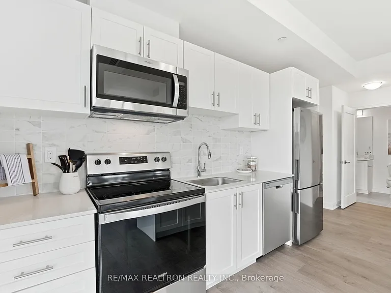 705 Davis Dr #1303 — Photo 4
