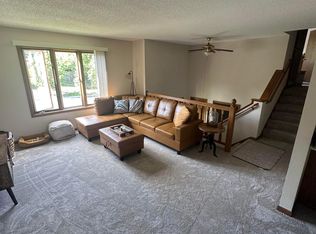 5547 Spruce Rd, Mound, MN 55364