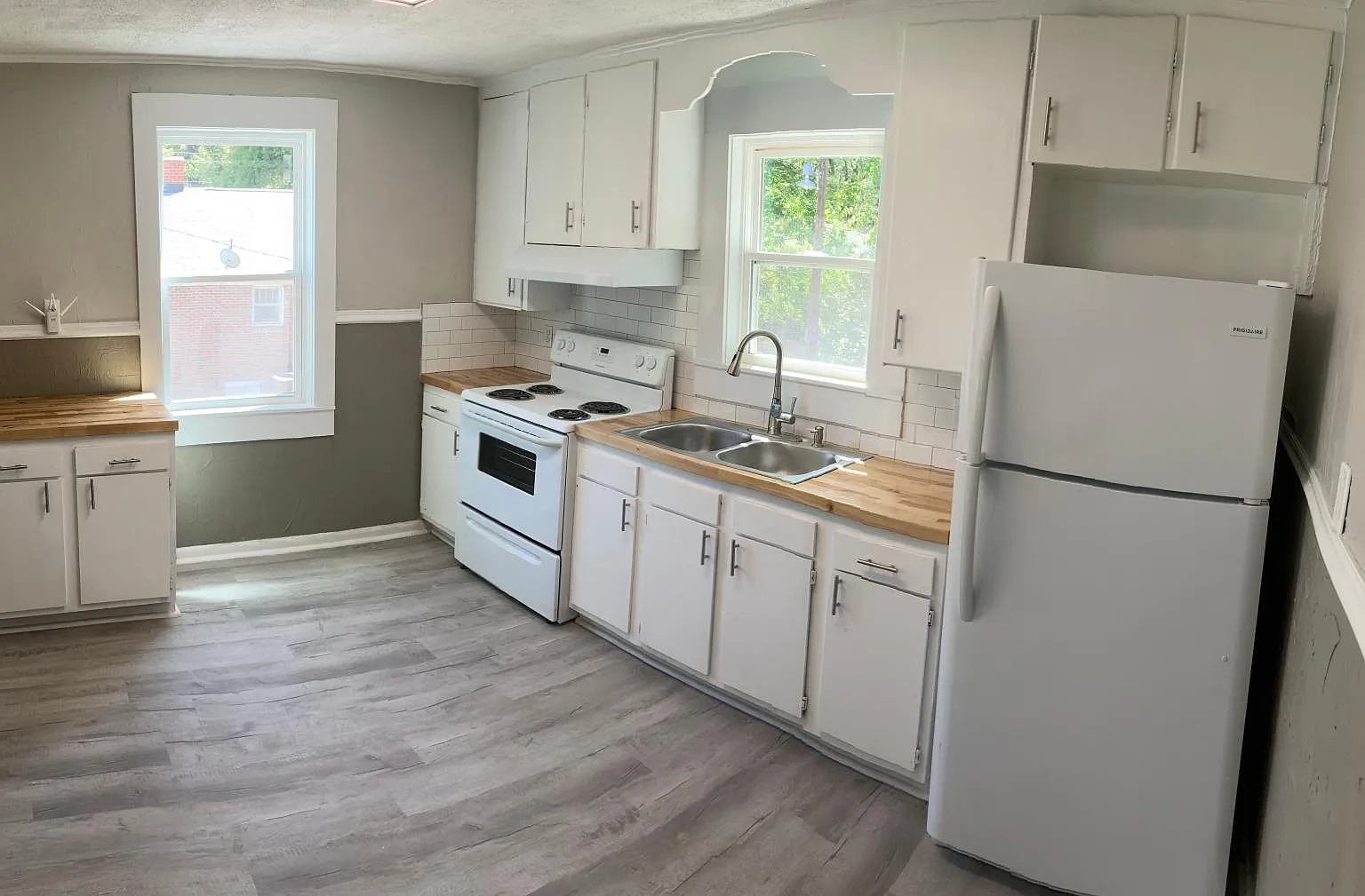 2 bed, 800 sqft, $1,450 — Photo 3