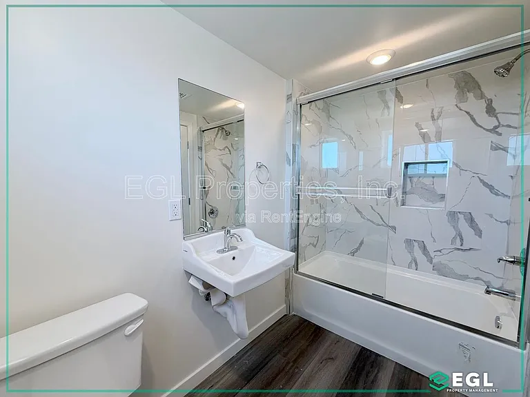 10505 Hawthorne — Photo 30