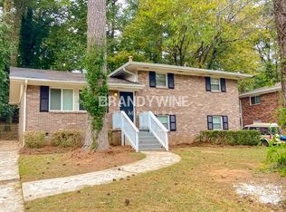 2723 Cavalier Dr, Decatur, GA 30034