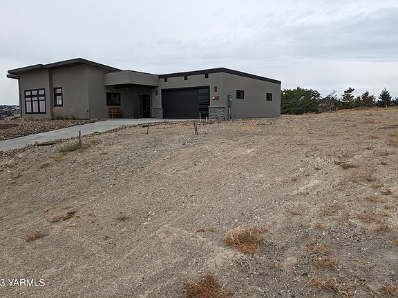 3rd image of 606 Vista Del Sol