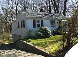 4 Valley Dr, Johnston, RI 02919