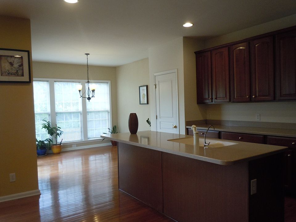 2nd image of 15 Redtail Ct