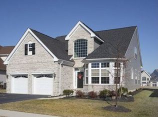 7 Hingham Ln, Barnegat, NJ 08005