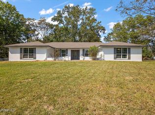 1428 Chestnut Ln, Jackson, MS 39212