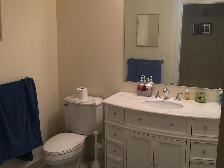 35 W Broad St #107 — Photo 5