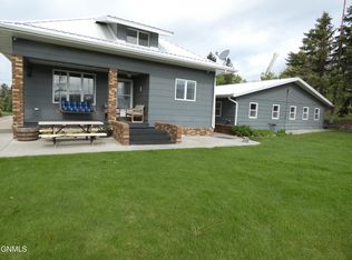 200 W Sampson Ave, Linton, ND 58552