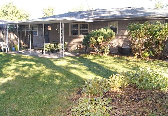 5th image of 1450 Crestwood Ct