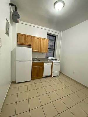 1st image of 414 W 56th St APT 2A
