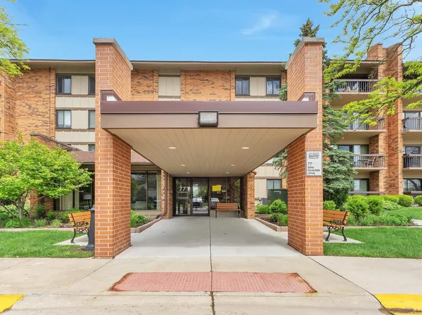 (undisclosed Address), Willowbrook, IL 60527