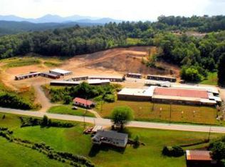 27 Orbit Dr, Blairsville, GA 30512