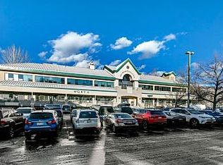 30 Benchmark Rd APT G-2, Avon, CO 81620