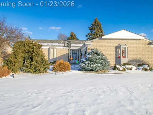 11367 Suffolk Dr, Southgate, MI 48195