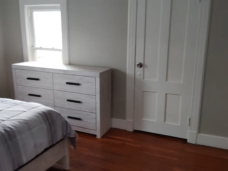 115 Ellsworth Ave — Photo 5