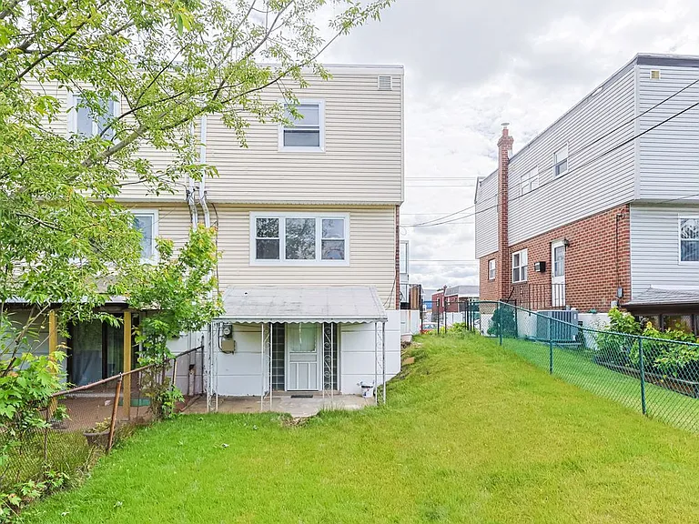 1826 Tomlinson Rd — Photo 13