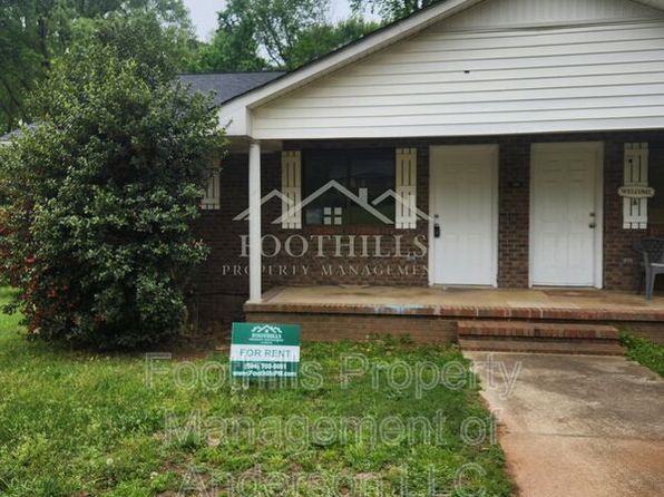 3910B Seminole Ave