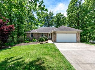 200 Plesant Hill Rd, Clever, MO 65631