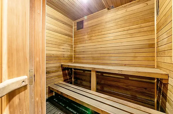 Rented by Bushburg | media 33