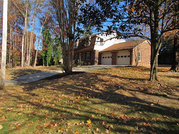 2nd image of 114 Shannon Dr
