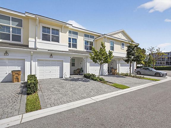 4th image of 634 Parsons Way