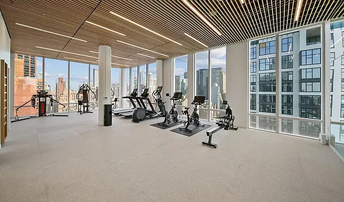 Rented by CITY SPHERE | media 14