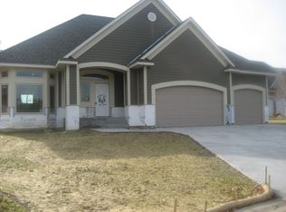 14274 Trace Ridge Rd, Wayzata, MN 55391