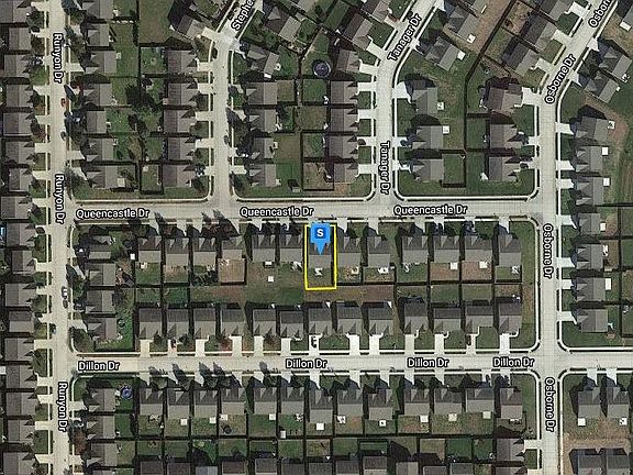 2nd image of 2905 Queencastle Dr