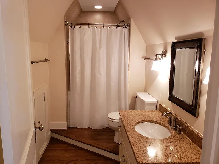 Upstairs Bathroom